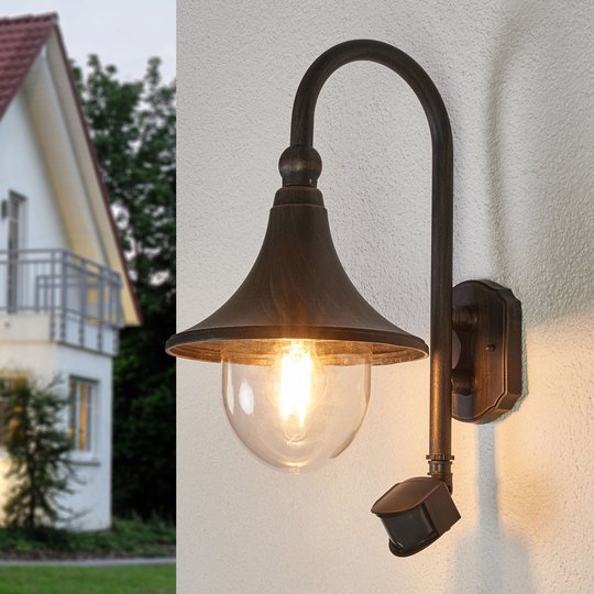 Utomhusvägglampa Daphne, antiksvart, med sensor