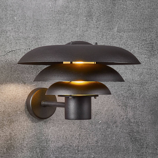 Utomhusvägglampa Kurnos svart Ø 35 cm