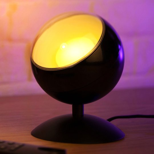 WiZ Quest LED-bordslampa, RGBW, svart
