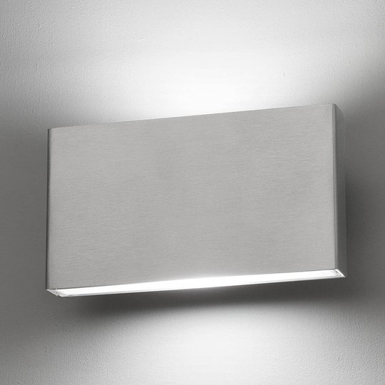 LED-vägglampa Kaula stål, saltvattenbeständig IP44