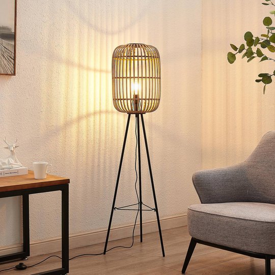Lindby Canyana golvlampa av rotting, natur