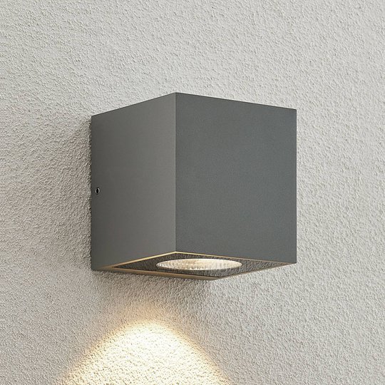 Arcchio Tassnim utomhusvägglampa, silver 1 LED