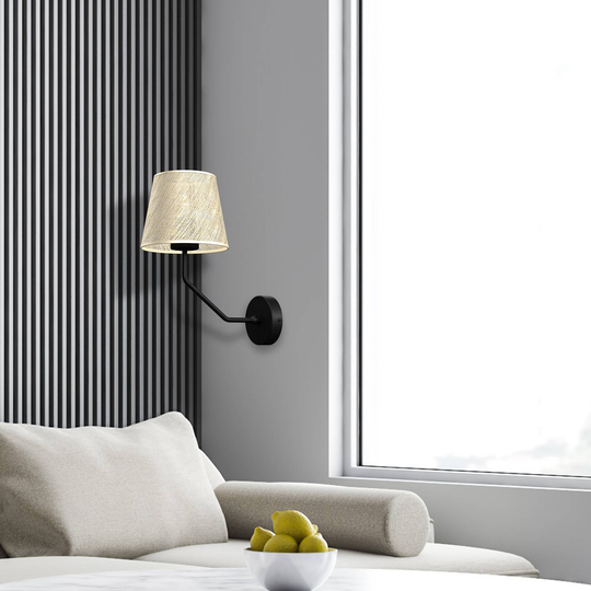 Vägglampa Esme med linskärm svart/ecru