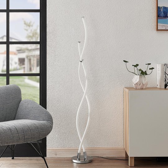 Lucande Wewa LED-golvlampa, med dimmer