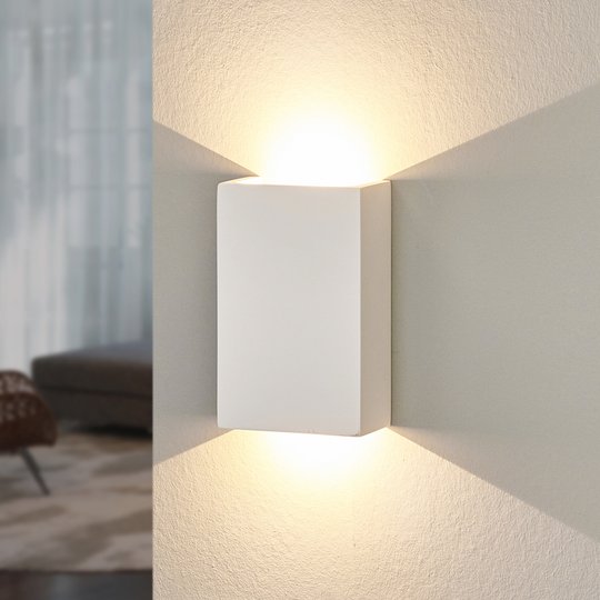 LED-vägglampa Fabiola av gips, höjd 16 cm
