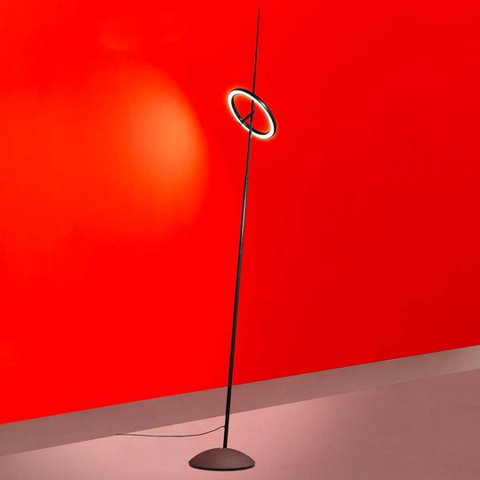 LED-designgolvlampa Ringelpiez – svart ring