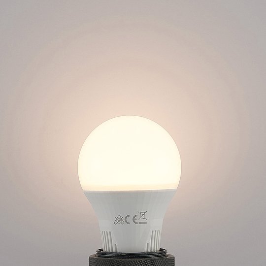 LED-lampa E27 A60 9 W vit 2 700 K