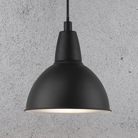 Hänglampa Trude med metallskärm, svart
