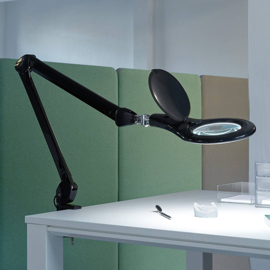 LED-Luppklämlampa MAULmakro, svart