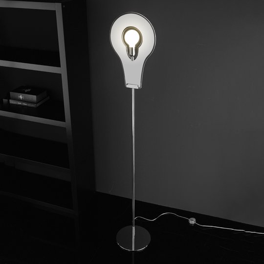 Vit, enastående golvlampa Flat