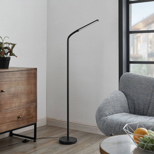 Lindby Romila LED-golvlampa i svart