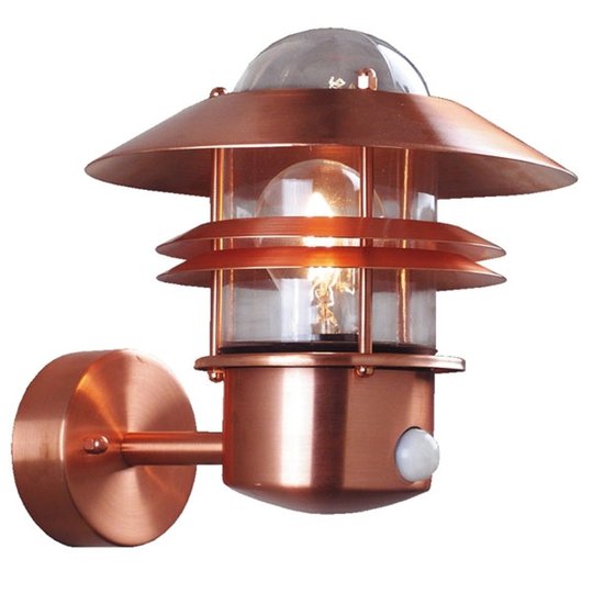 Vägglampa BLOKHUS sensor koppar
