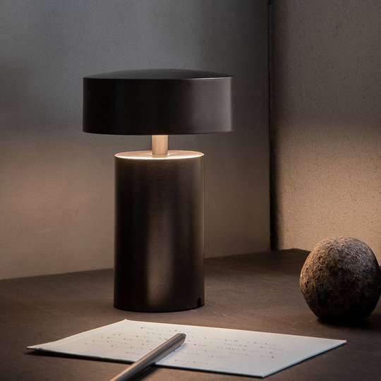 Menu Column LED-bordslampa, uppladdningsbatteri