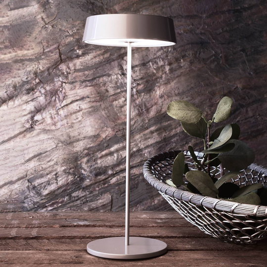 LED-bordslampa Miram med batteri, dimbar, grå