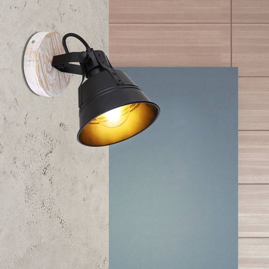 Vägglampa Günther av metall, svart