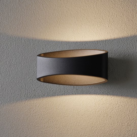 LED-vägglampa Trame, oval form i svart