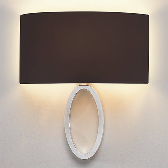 Svart vägglampa Lima i textil