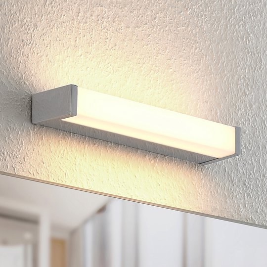 Lindby Kluna LED-spegellampa, 30 cm
