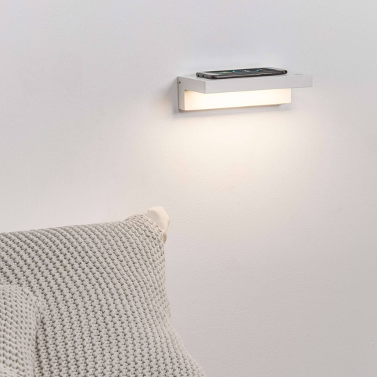 LED-vägglampa Well, USB + wireless charger, vit