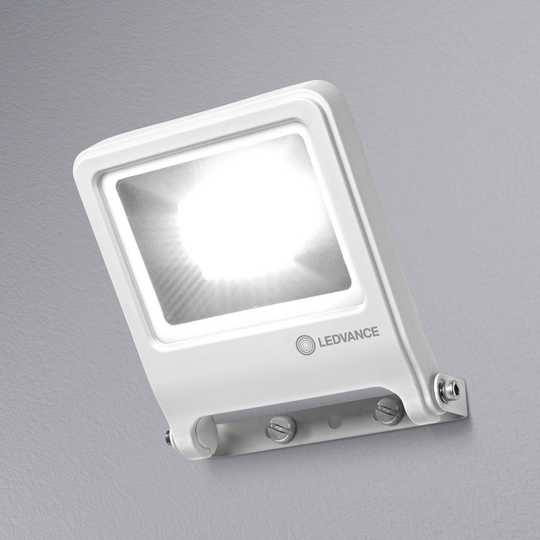 LEDVANCE Endura Flood LED-utomhusspot vit 30 W