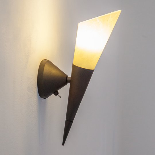 Vägglampa Alva med LED