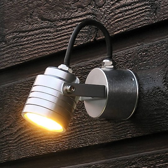 Raffinerad LED-utomhusvägglampa Monza 7903