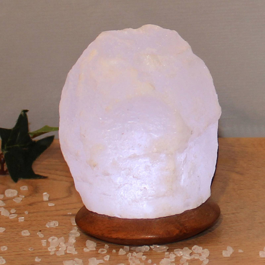 Saltlampa White Line Rock med sockel, USB
