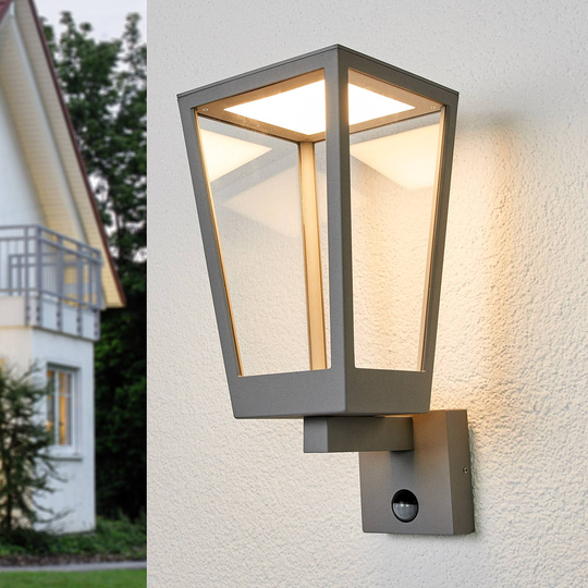 Chaja - rörelsedetektor-vägglampa i lyktform