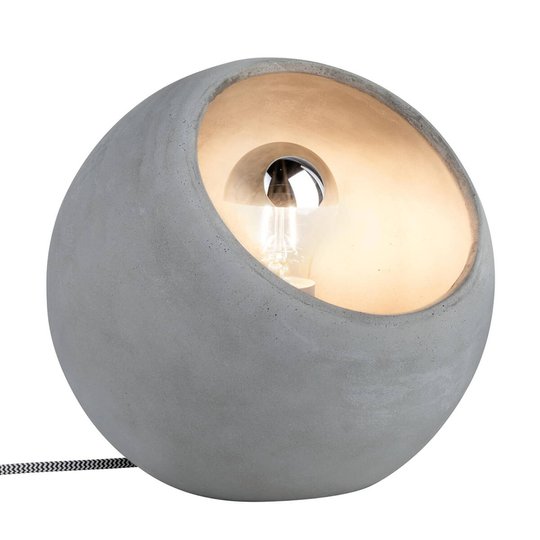 Modern bordslampa Ingram i betong
