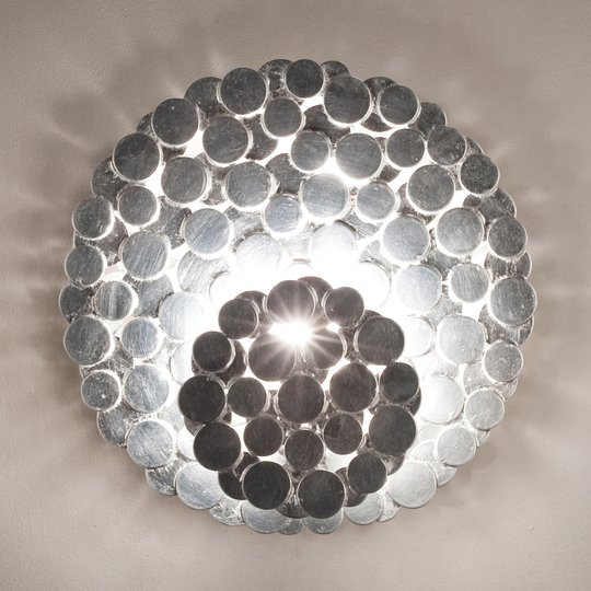 Uttrycksfull vägglampa Tresor, silver