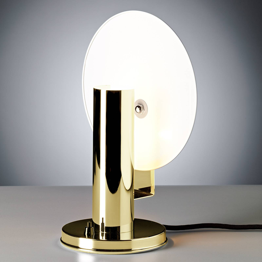 De Stijl-bordslampa i mässing