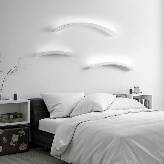 LED-vägglampa Melossia, ovan strålande, 76,5 cm