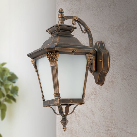 Utomhusvägglampa Viviana hängande, nostalgi