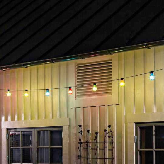 Ljusslinga Biergarten 10 färgade LED-lampor