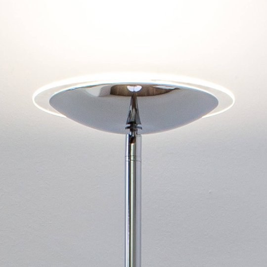 Kromglänsande LED-uplight-golvlampa Malea