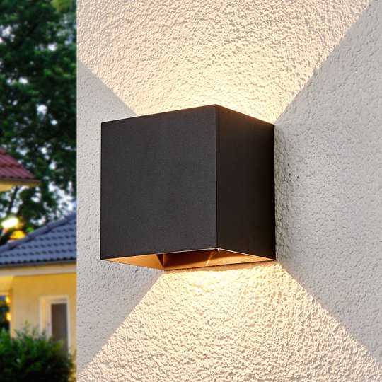 Evie - utomhusvägglampa med LED-lampor