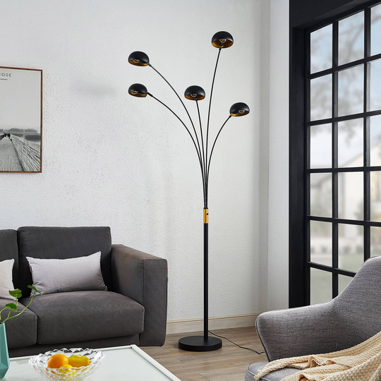 Lindby Lamiras golvlampa i svart och guld