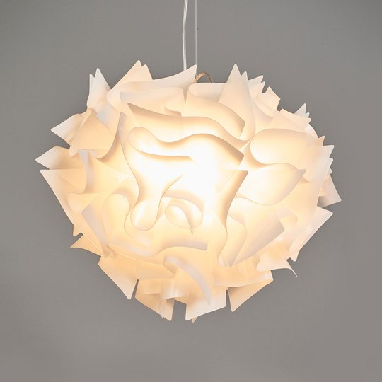 Slamp Veli - designerhänglampa, Ø 42 cm, opal