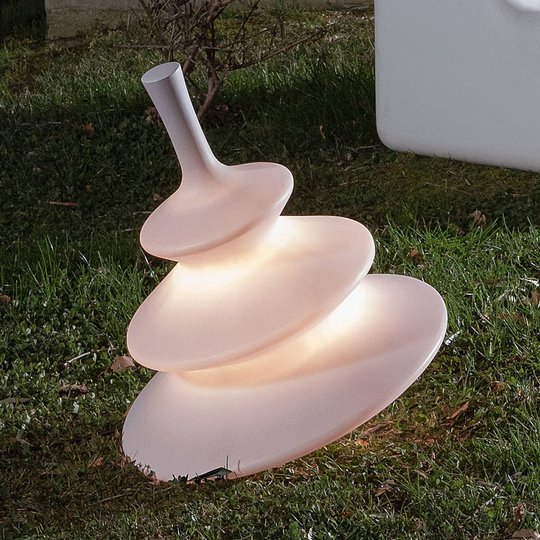 Karman Pirla utomhusgolvlampa, 3 x E27, IP65