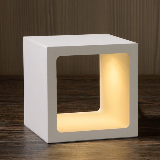 Kubformad LED-bordslampa Xio