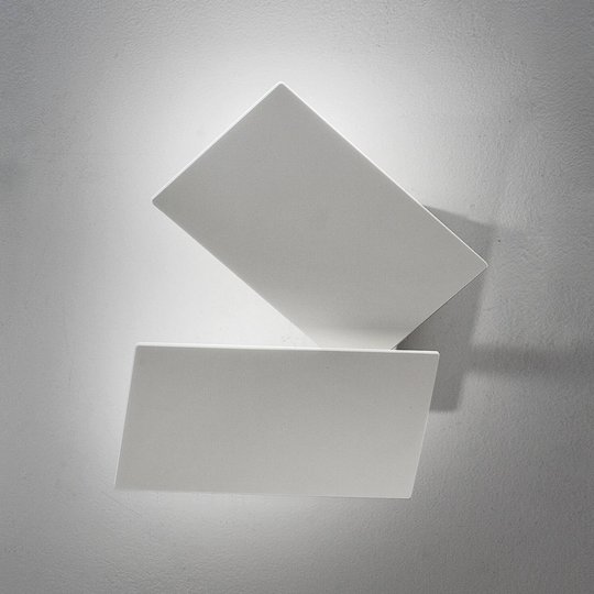 Fritt justerbar LED-tak- och vägglampa Time
