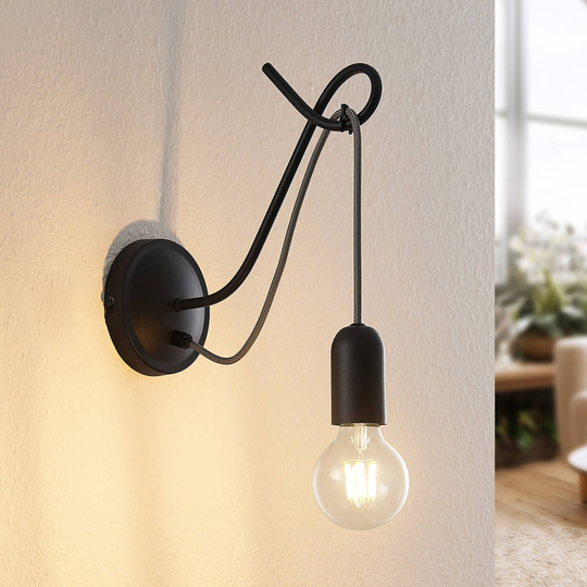 Lucande Jorna vägglampa i svart, kabel grå