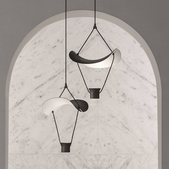 LED-hänglampa Vollee S1 P, 44 cm, down, svart