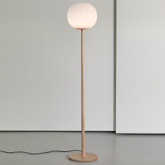 Luceplan Lita golvlampa glasskärm 30 cm, askträ