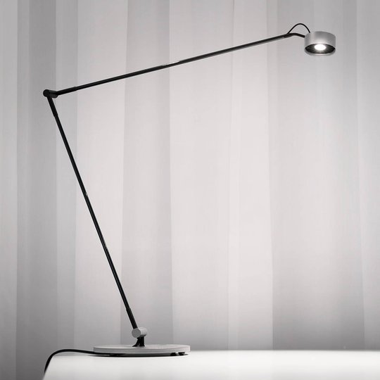 LED-golvlampa Basica 930 H med bom, silver