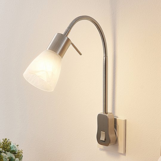 Lindby Nevyana stickkontaktlampa flexarm