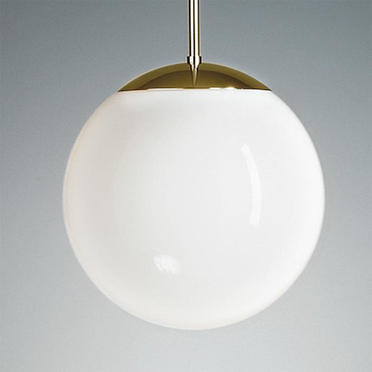 Pendellampa med opalkulor 40 cm i mässing