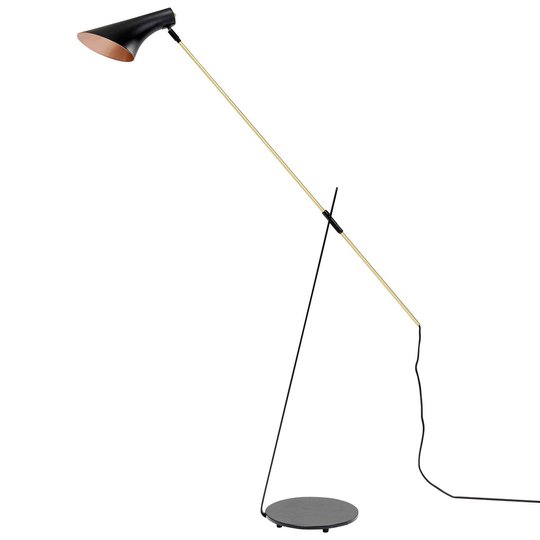 KARE Axe golvlampa i svart med detaljer
