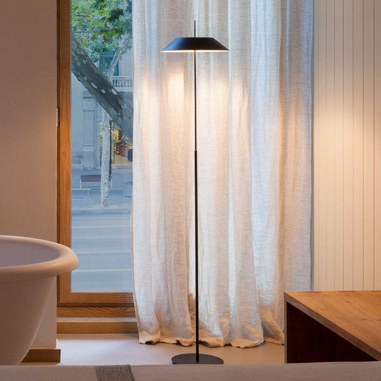 Mayfair – grafitgrå LED-golvlampa