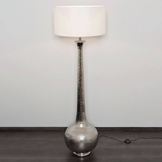 Golvlampa Maestro, vit/silver